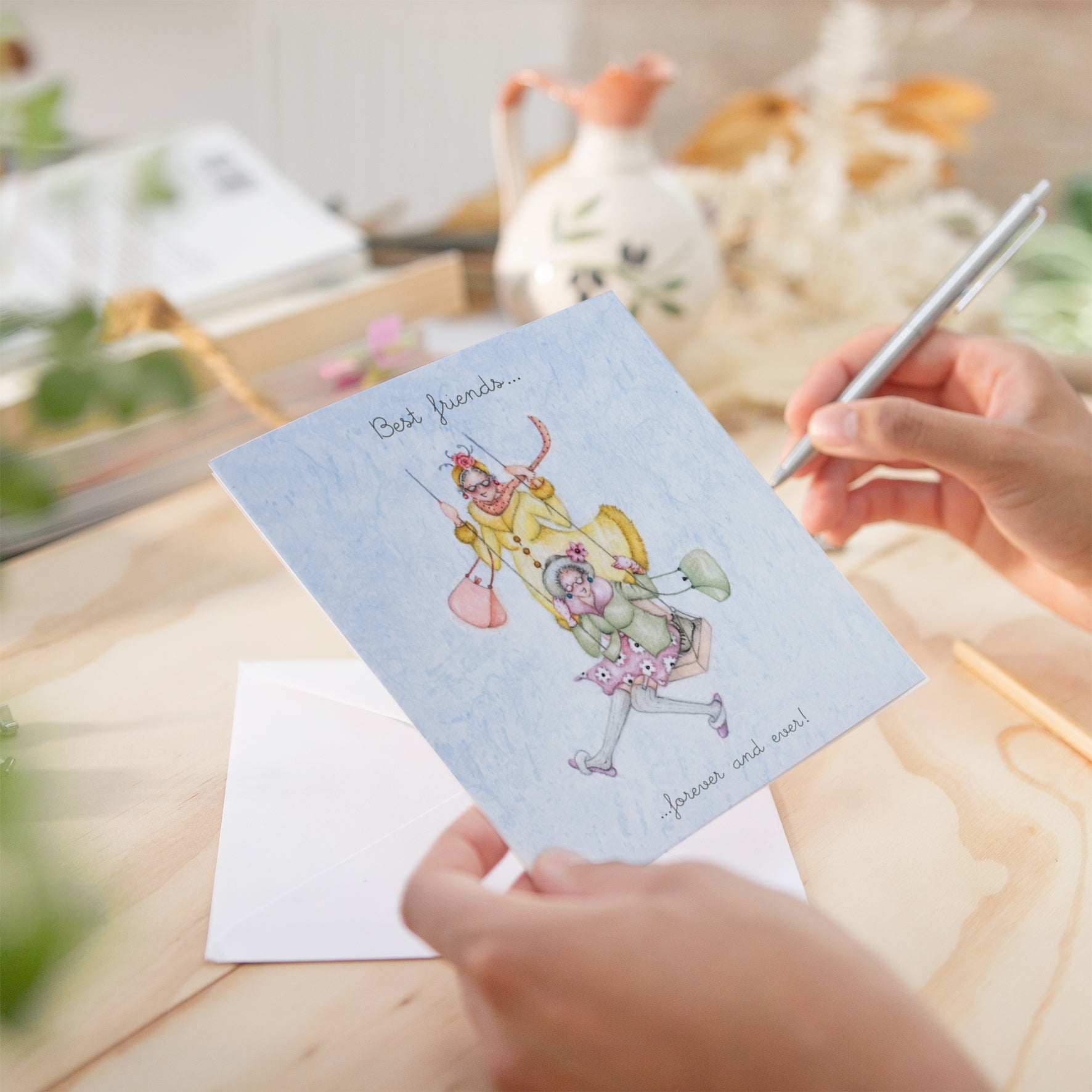 LL331 - Best Friends Forever