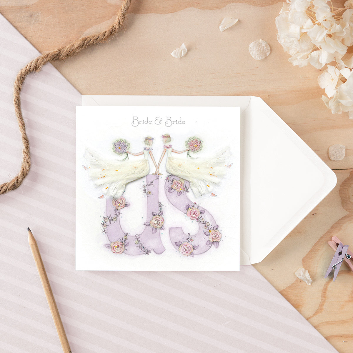 HEA19 - Bride & Bride