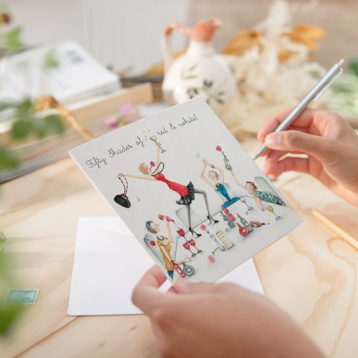 LL63 - Fifty Shades of red & white