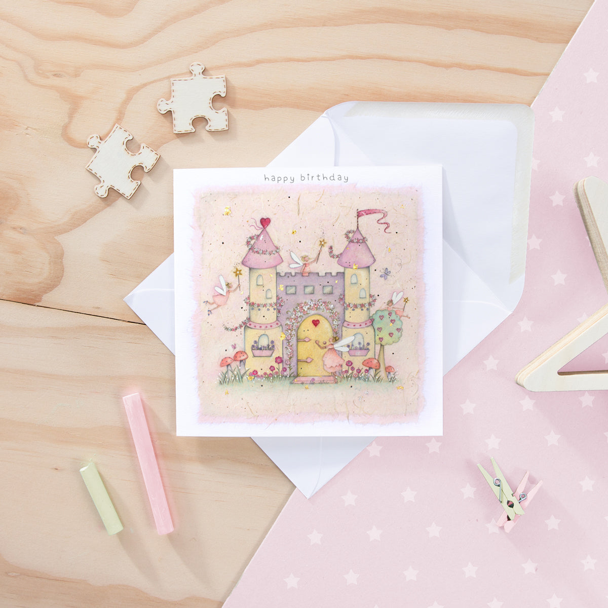 LO-15 - Fairy Castle