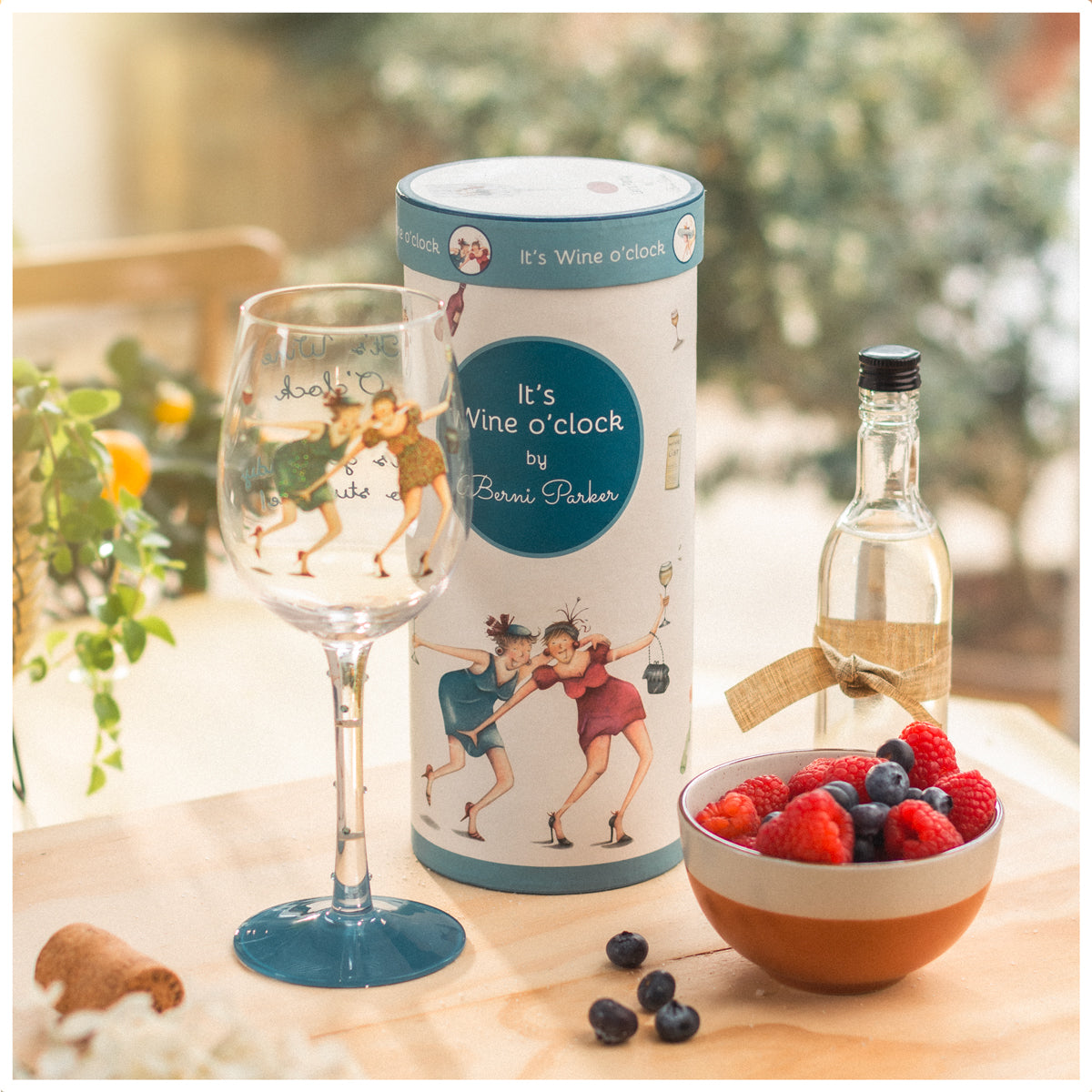 Wine Glass - WOC01 - It's Wine O' Clock